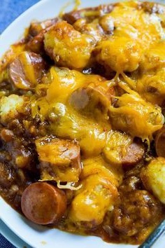 Cheesy Hot Dog Tater Tot Casserole Copie