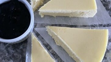 Creamy Crustless Cheesecake Copie