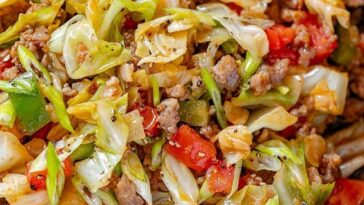 Fried Cabbage Sausage Skillet Copie