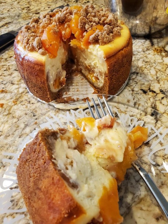 Peach cobbler cheesecake Copie