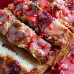 Strawberry Sour Cream Bread Copie