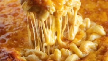 The CHEESIEST Macaroni and Cheese EVER Copie