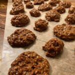 CHOCOLATE PEANUT BUTTER NO BAKE COOKIES Copie