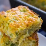 Cheesy Broccoli Cornbread Copie