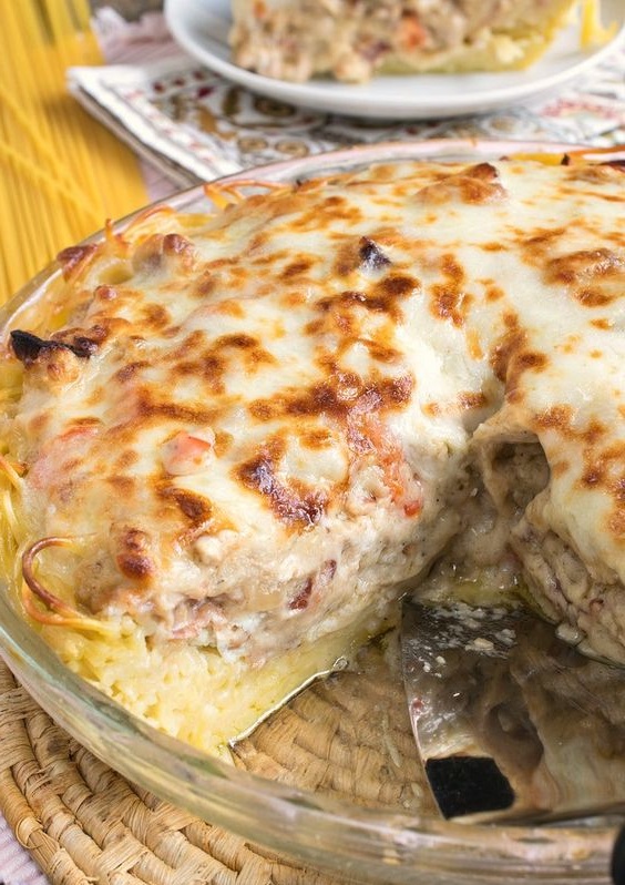 Chicken Carbonara Spaghetti Pie Copie