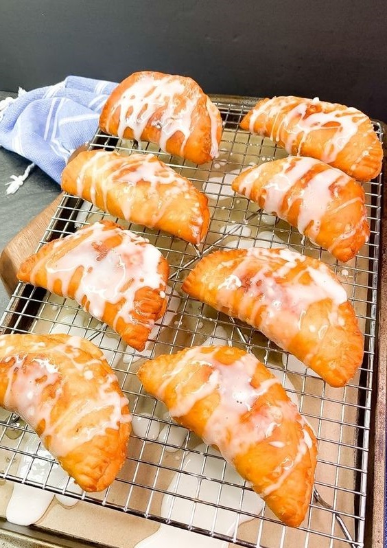 Fried Peach Pies using Canned Biscuits Copie