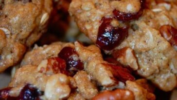 Oatmeal Cranberry Pecan Cookies Copie
