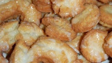 Old Fashion Sour Cream Doughnuts Copie